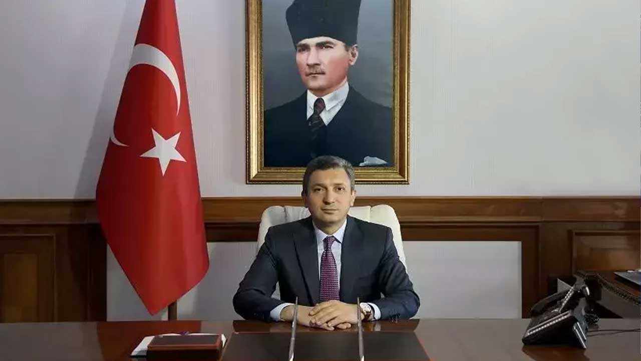Antalya Valisi Hulusi Şahin’den yeni yıl mesajı