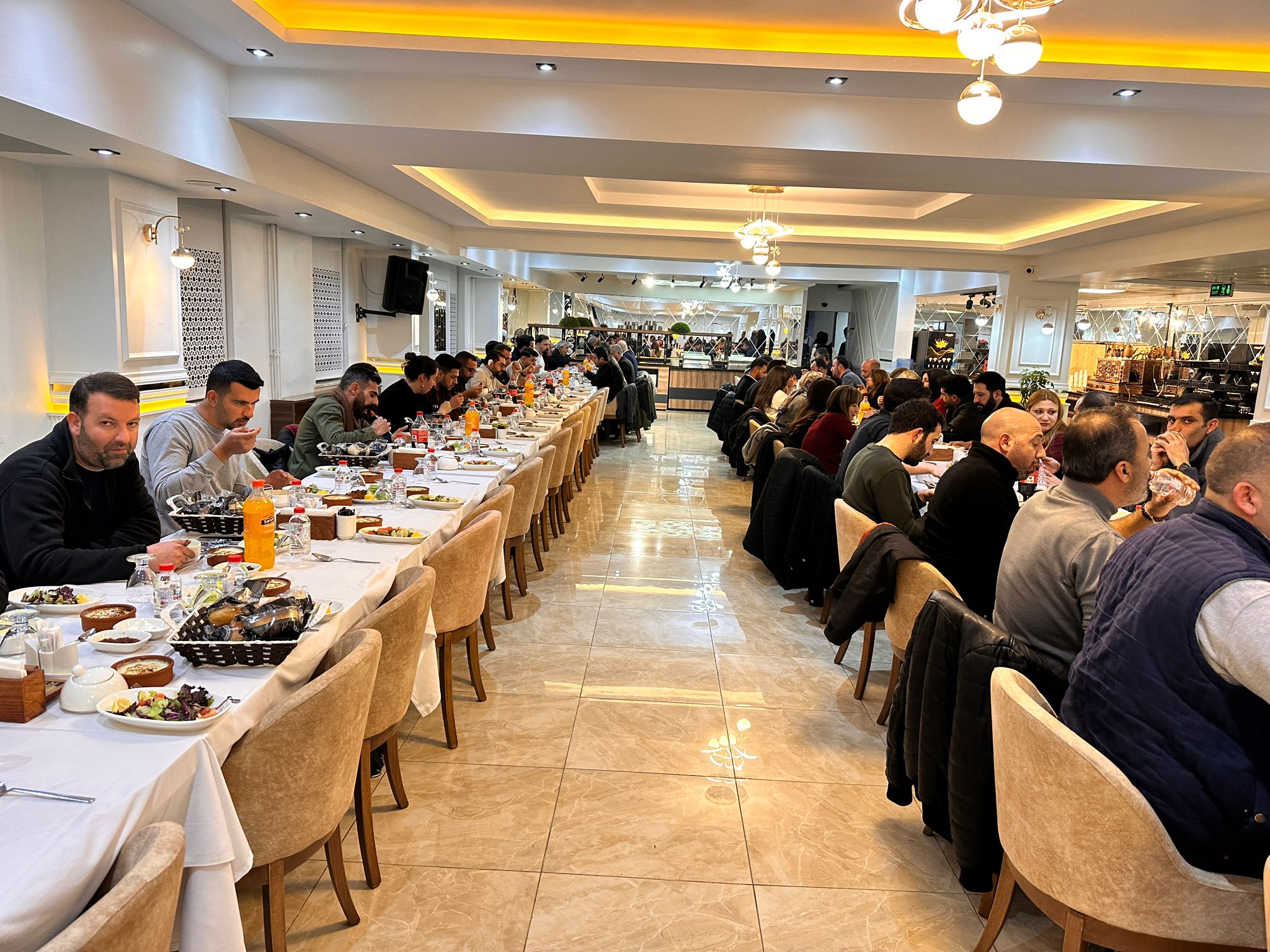 Vanlı gazetecilerden birlik beraberlik örneği