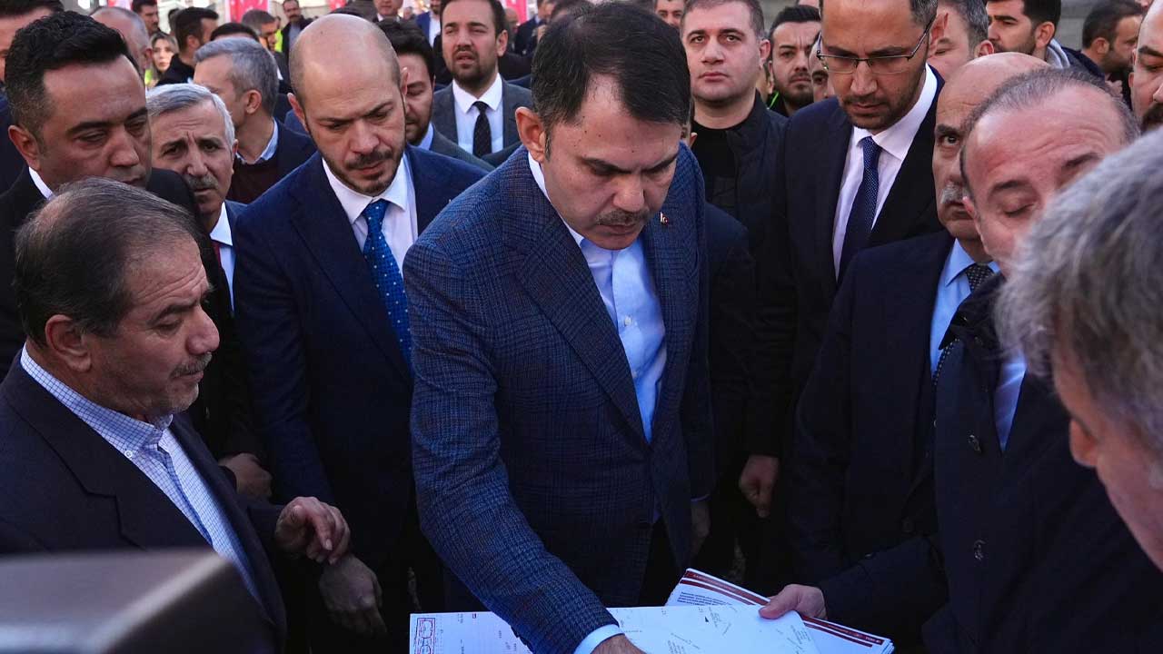 Murat Kurum: "453 bin konut yıl sonuna kadar teslim edilecek"
