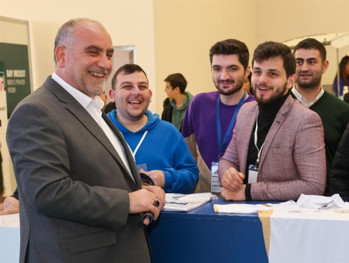 Canik'te ilk kez üniversite kazananlara burs desteği