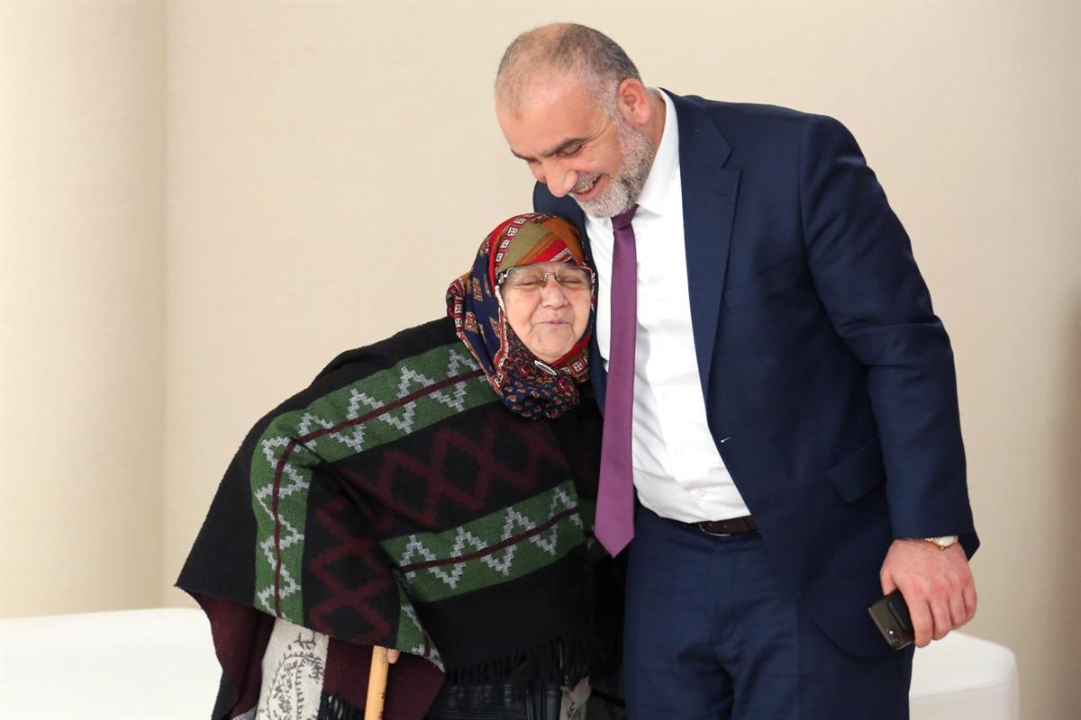 Canik Belediyesi’nden emeklilere destek: Yüzde 50 indirim