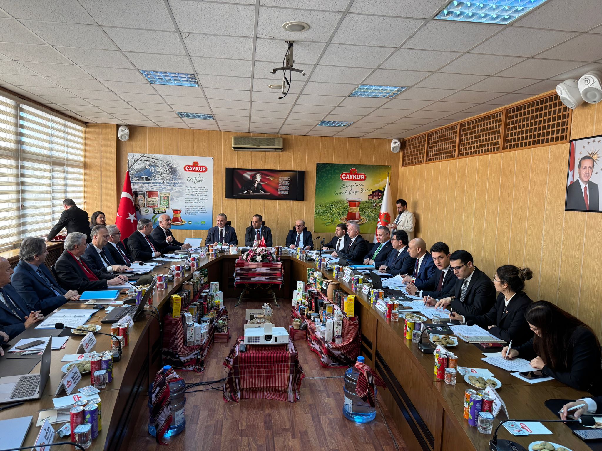 TBMM KİT Alt Komisyonu, ÇAYKUR hesaplarını görüştü