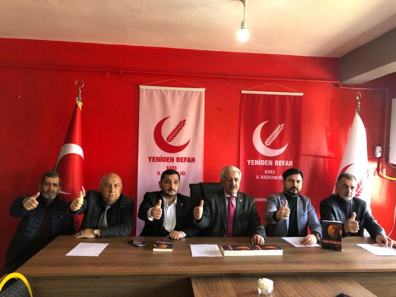 Yeniden Refah Partisi Kars İl Başkanı İbrahim Çelik, "Asgari ücret ve emekli maaş zamları açlık sınırının altında kaldı"