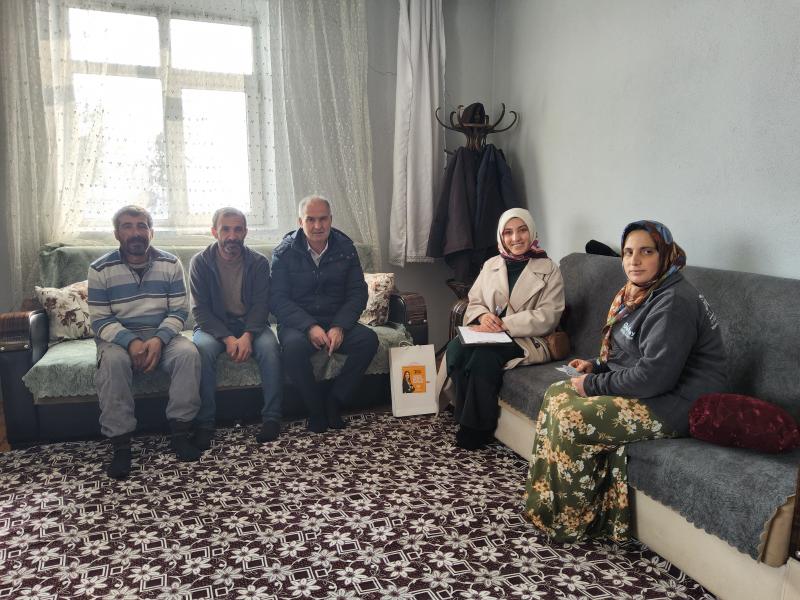 Kars Açık Kapı’dan hane ziyaretleri