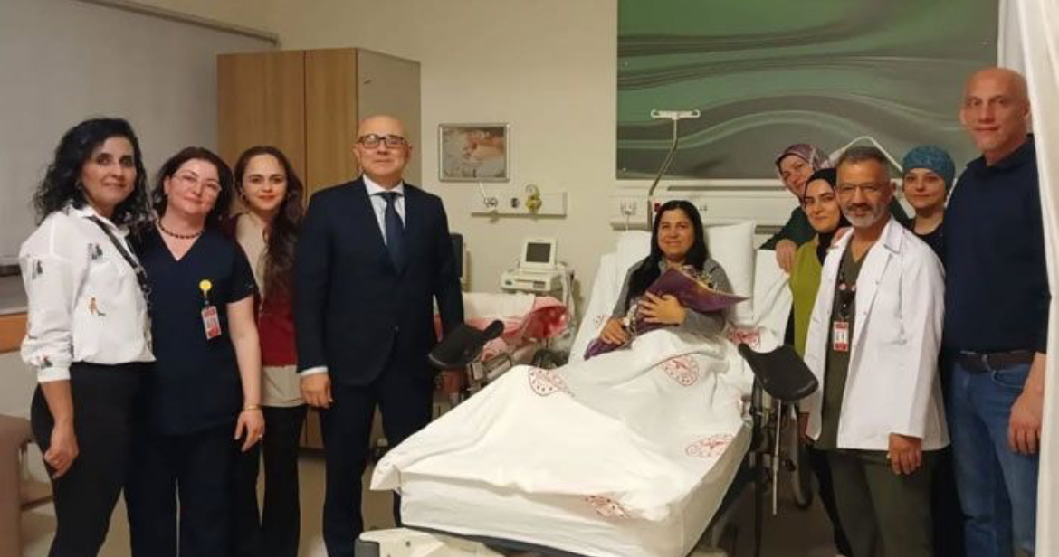 Isparta’da yeni yılın ilk bebeğine ziyaret