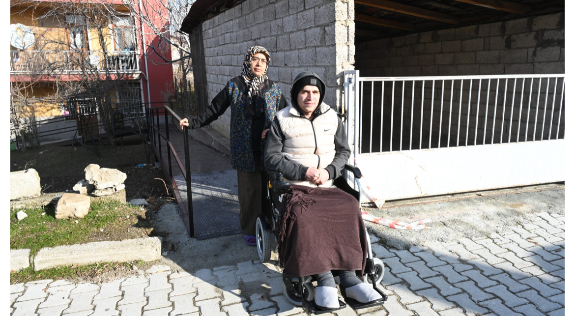 Isparta Belediyesinden anlamlı hareket: "Yalnız olmadığımızı hissettirdi"
