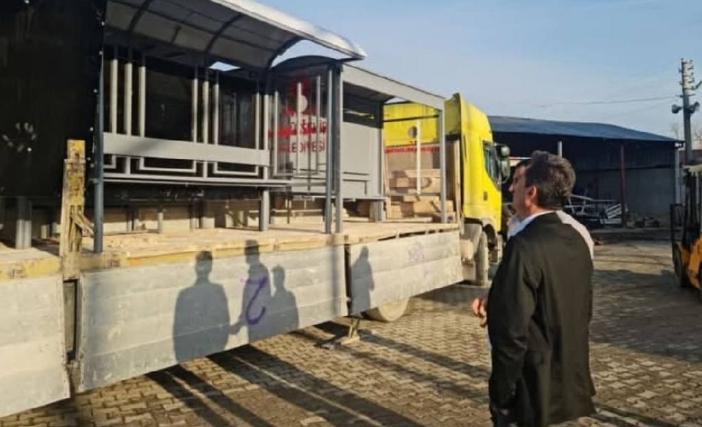 Burdur Yeşilova’ya 6 yeni otobüs durağını Okan Kurd duyurdu