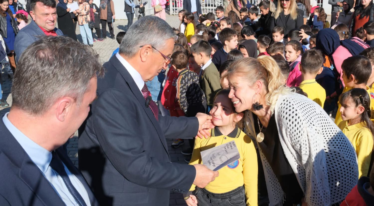 Minik öğrenciden Başkan Topaloğlu’na mektup