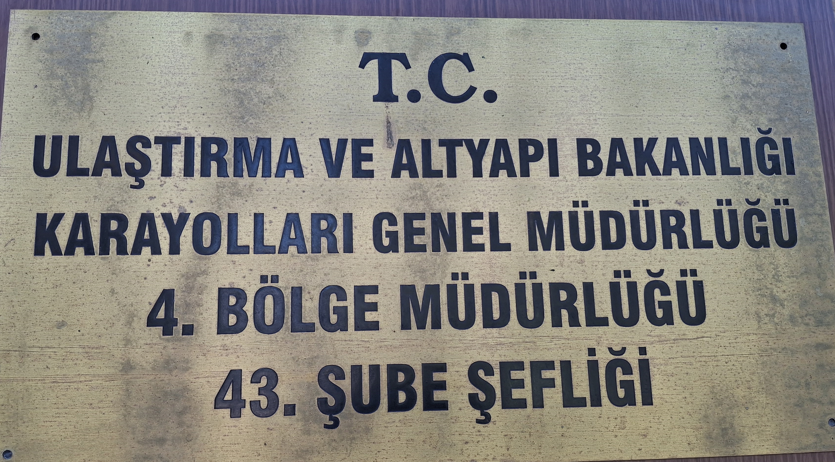 Karayolları 43. Şube Şefliği'nden D 140 nolu karayolunda yenileme çalışması