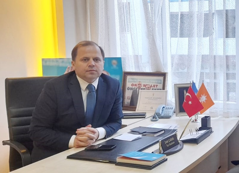 AK Parti Şalpazarı yeni yönetimi oluşturdu
