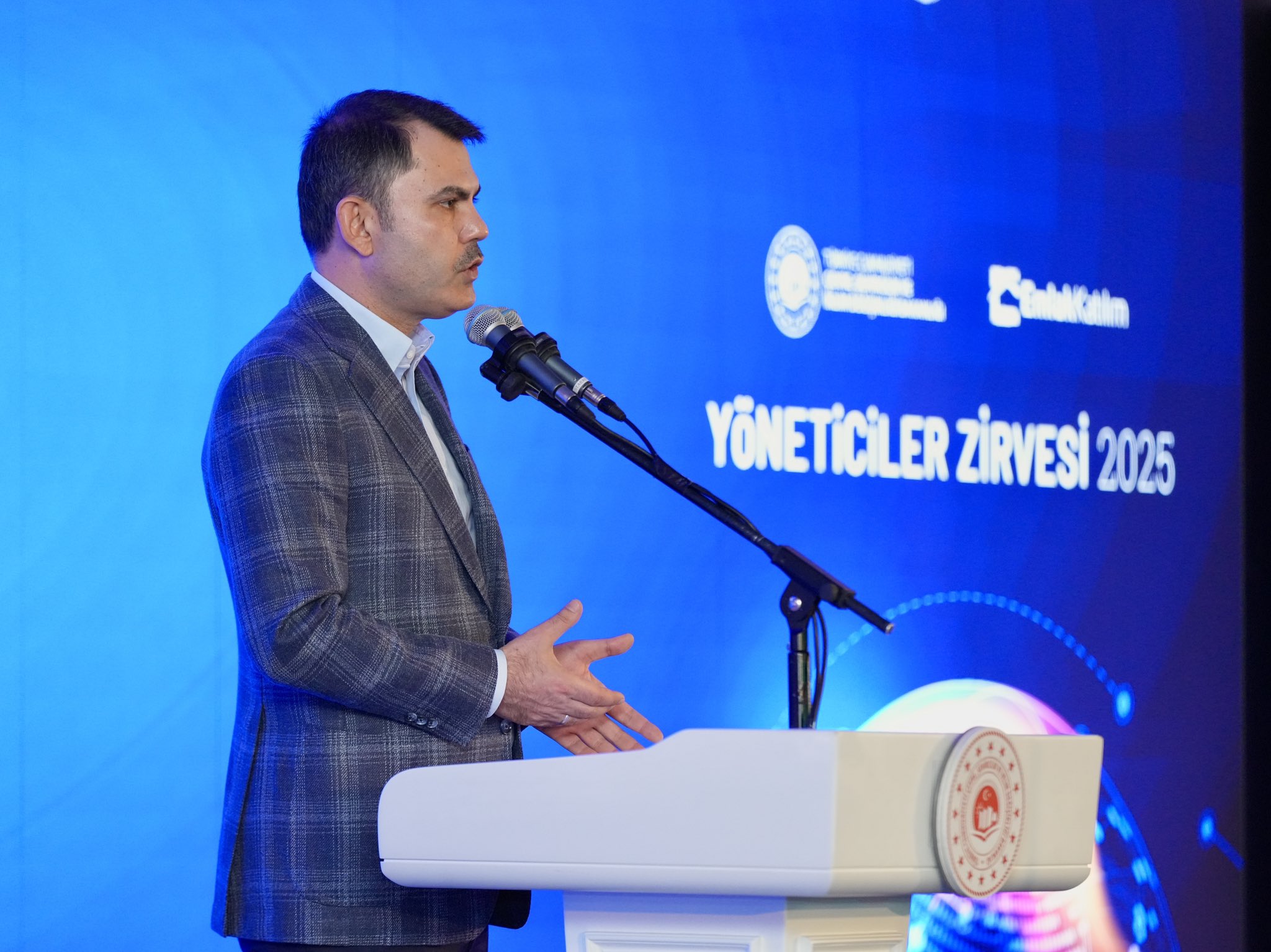 Bakan Kurum, Emlak Katılım Bankası’nın sosyal konut ve kentsel dönüşüme katkılarını vurguladı