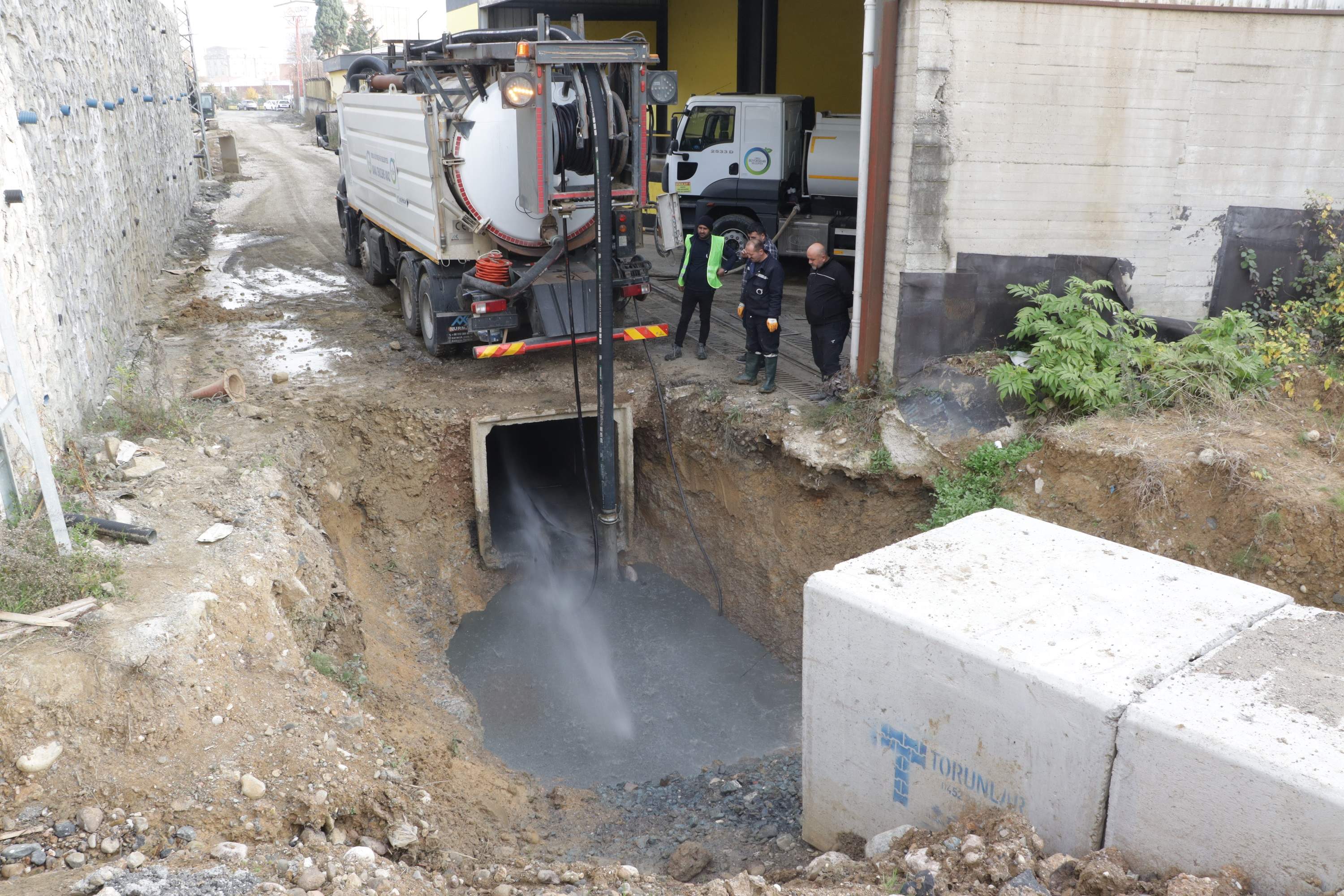 Ordu Belediyesinden su taşkınlarına karşı etkin mücadele