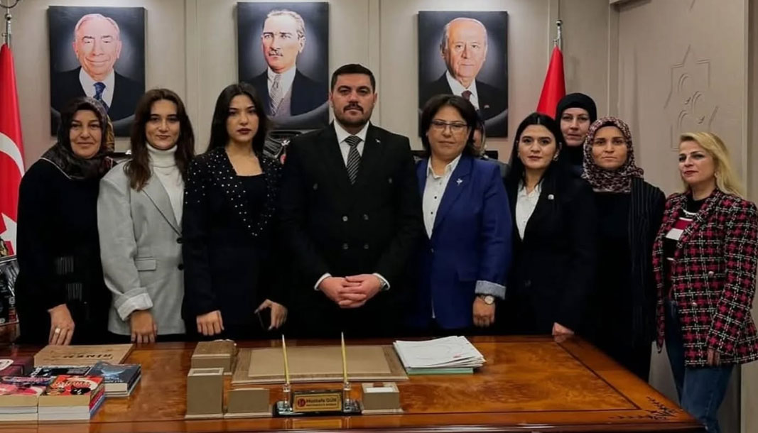 MHP Bucak'ta Kadın Kolları Başkanlığına Havva Ergen Kurt yeniden atandı