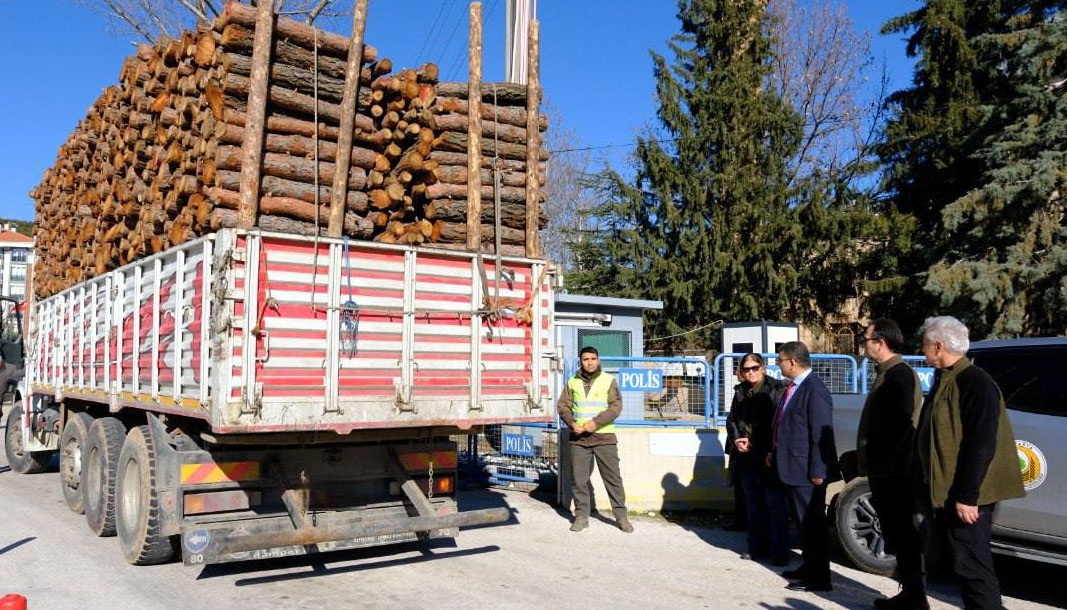 Isparta Orman Bölge Müdürlüğünden eş zamanlı koruma kontrol faaliyetleri