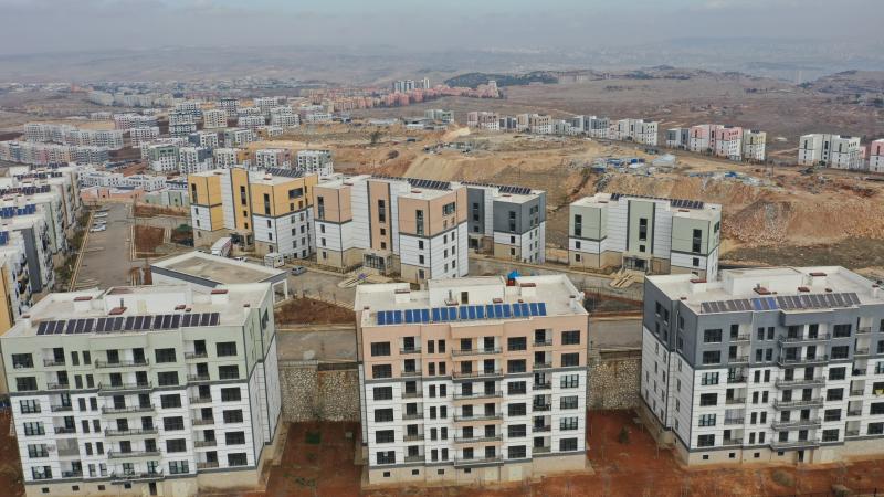 Şanlıurfa Valisi: Depremzedeler yıl sonuna kadar konutlarını teslim alacak