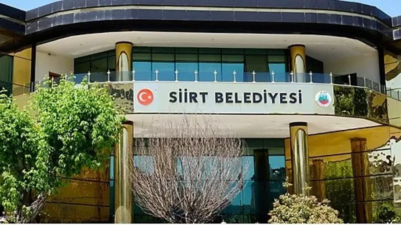 Siirt Belediyesi’ne kayyum atandı