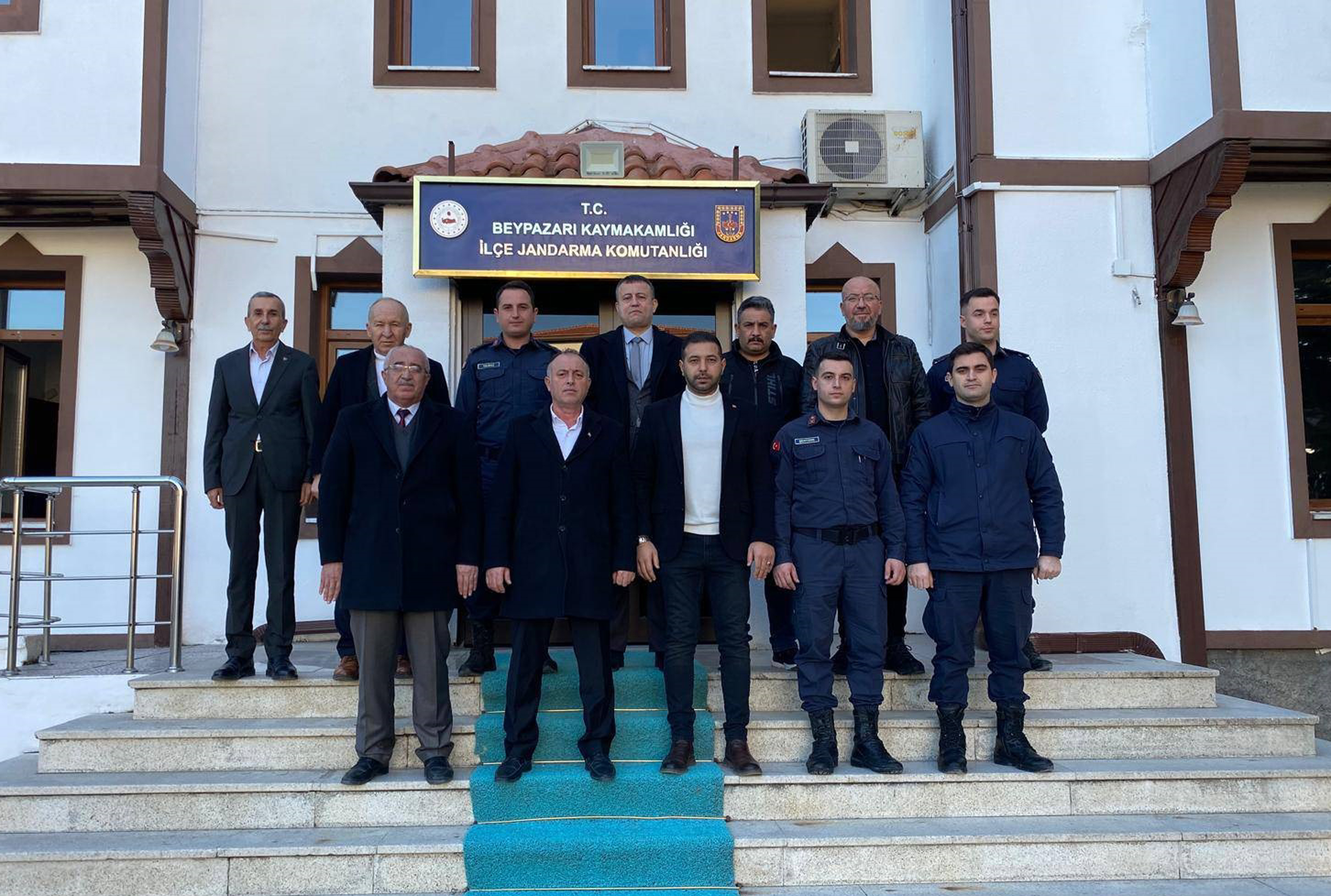 Cumhur ittifakı siyasi parti ilçe başkanlarından kaymakama ziyaret