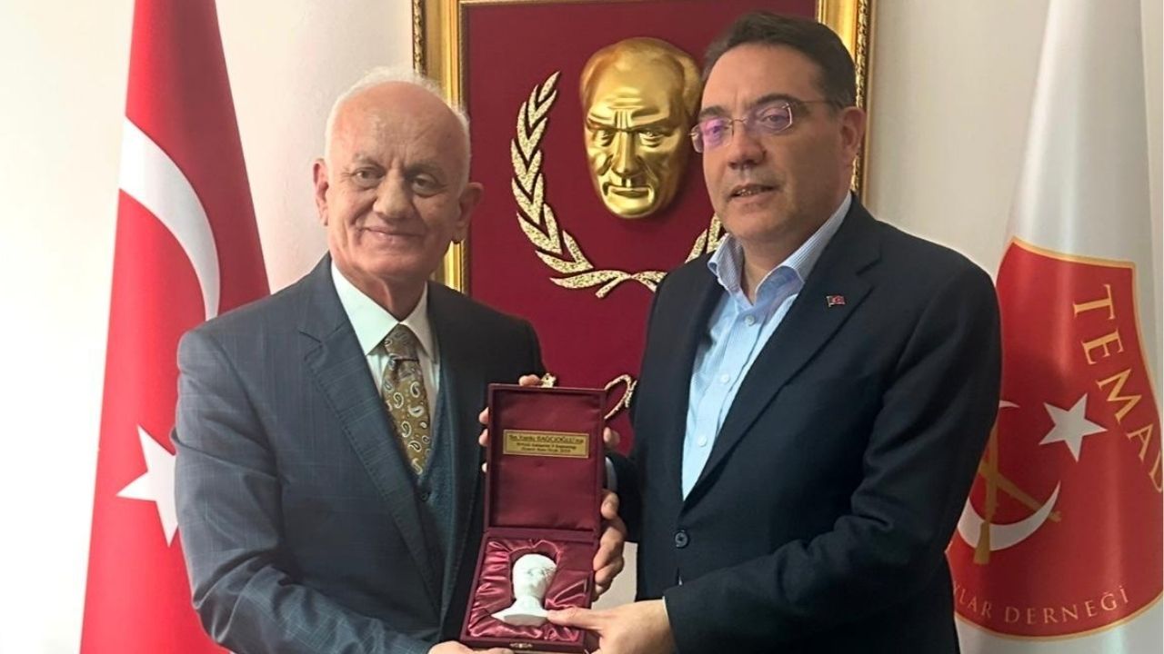 Yankı Bağcıoğlu’ndan Eskişehir TEMAD şubesi ziyareti