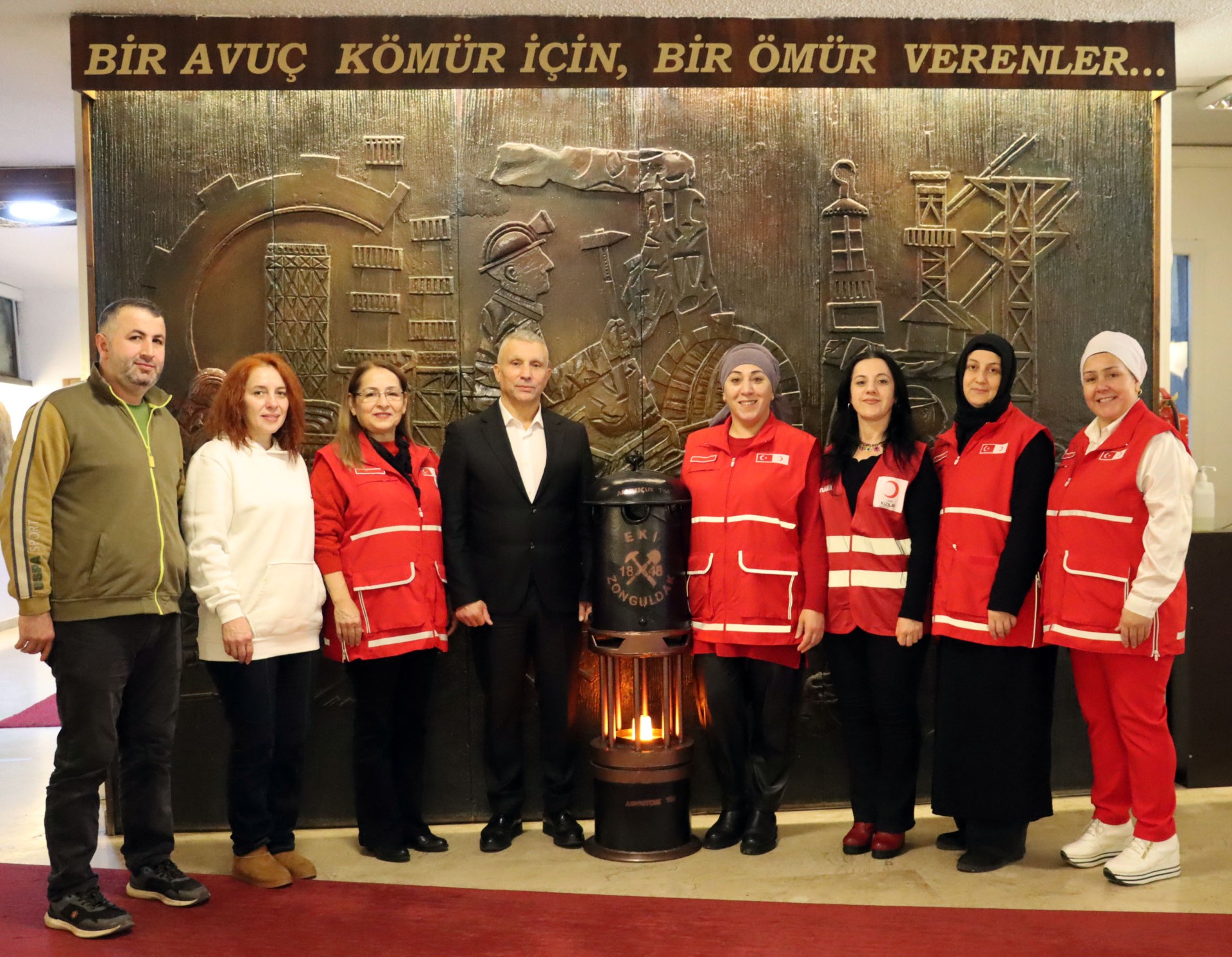 Türk Kızılayı madencileri kan bağışına davet etti