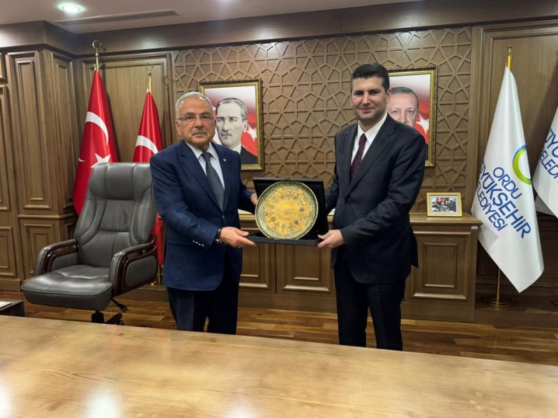 Ülkü Ocakları Genel Başkanı Yıldırım’dan Başkan Güler’e ziyaret