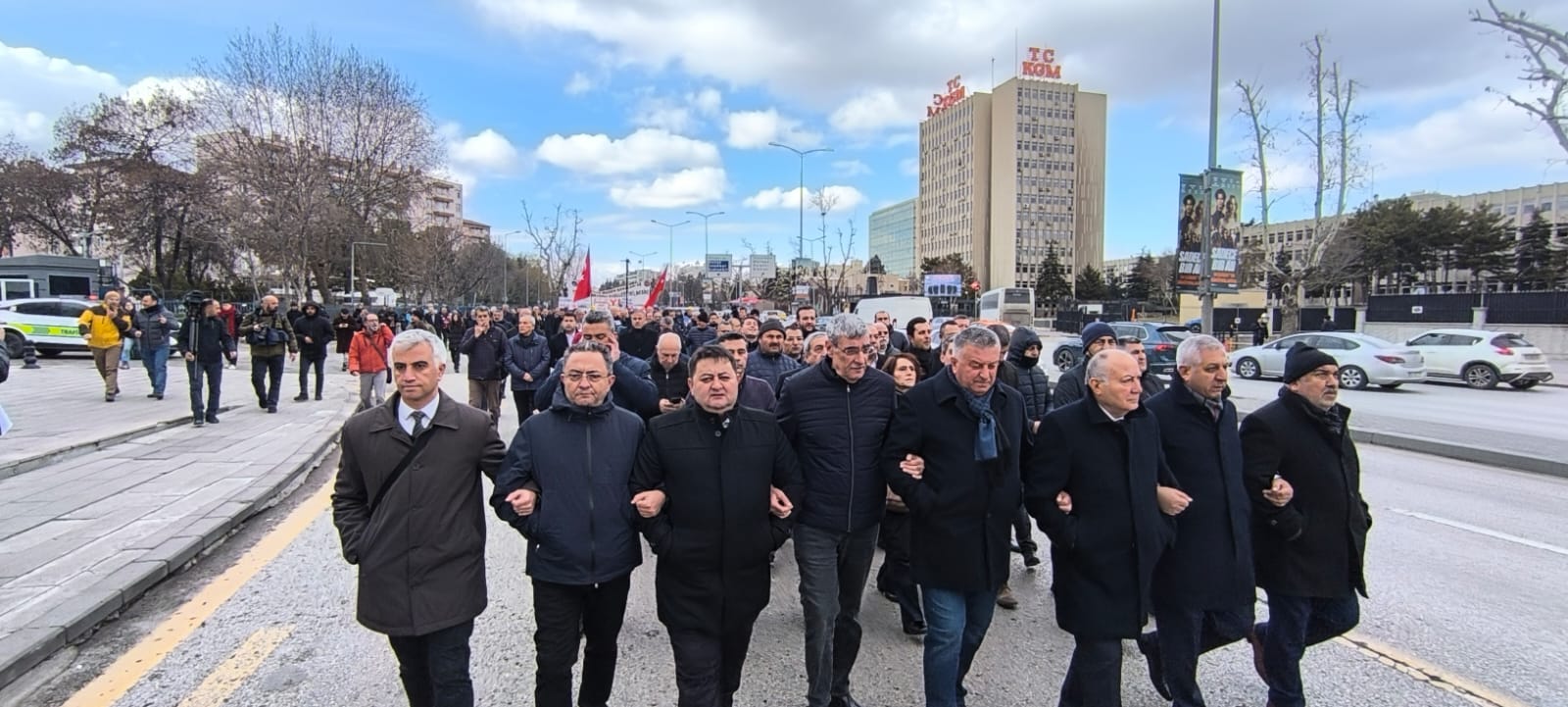 GMİS Yönetimi, Ankara'da Çayırhan işçilerinin yürüyüşüne katıldı