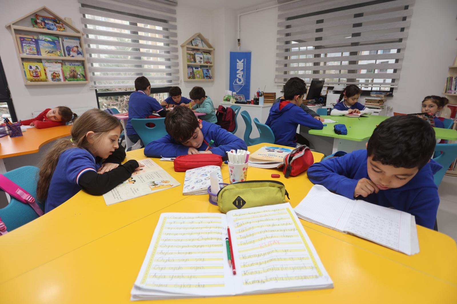 Canik Halk Kütüphanesi'nde 1648 öğrenci kitapla buluştu!