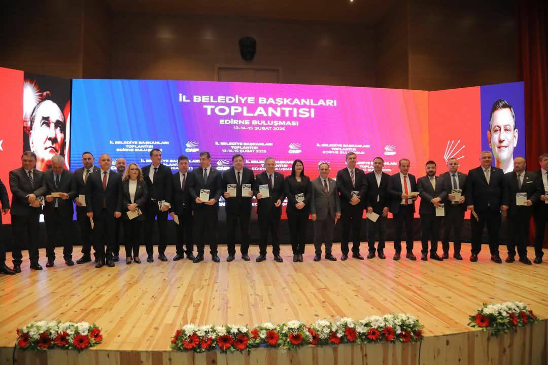 Fuat Köse Edirne'de CHP İl Belediye Başkanları toplantısına katıldı