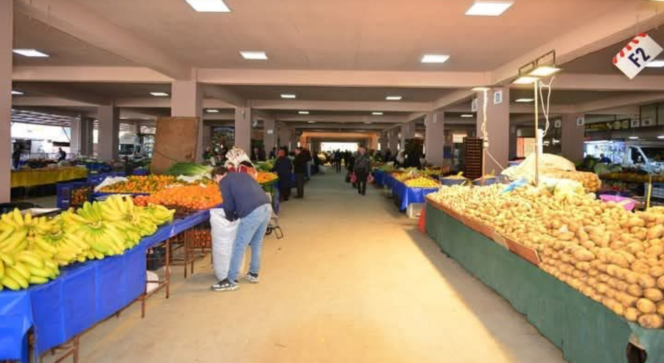 Kumluca Pazar esnafının mağduriyeti gideriliyor