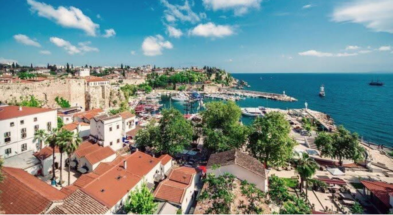 Antalya'nın en mutsuz ilçeleri belli oldu