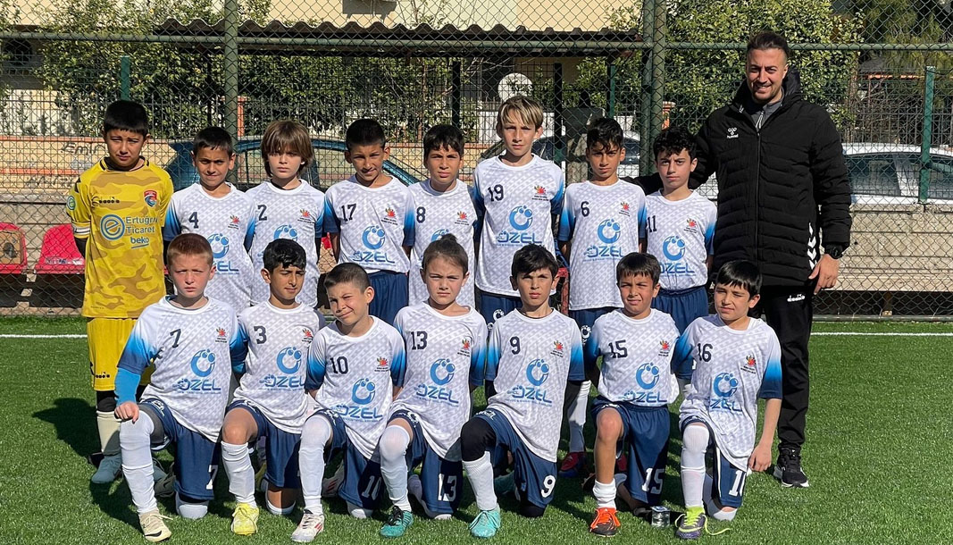 Kemer Belediyespor U11 ilk maçını kazandı