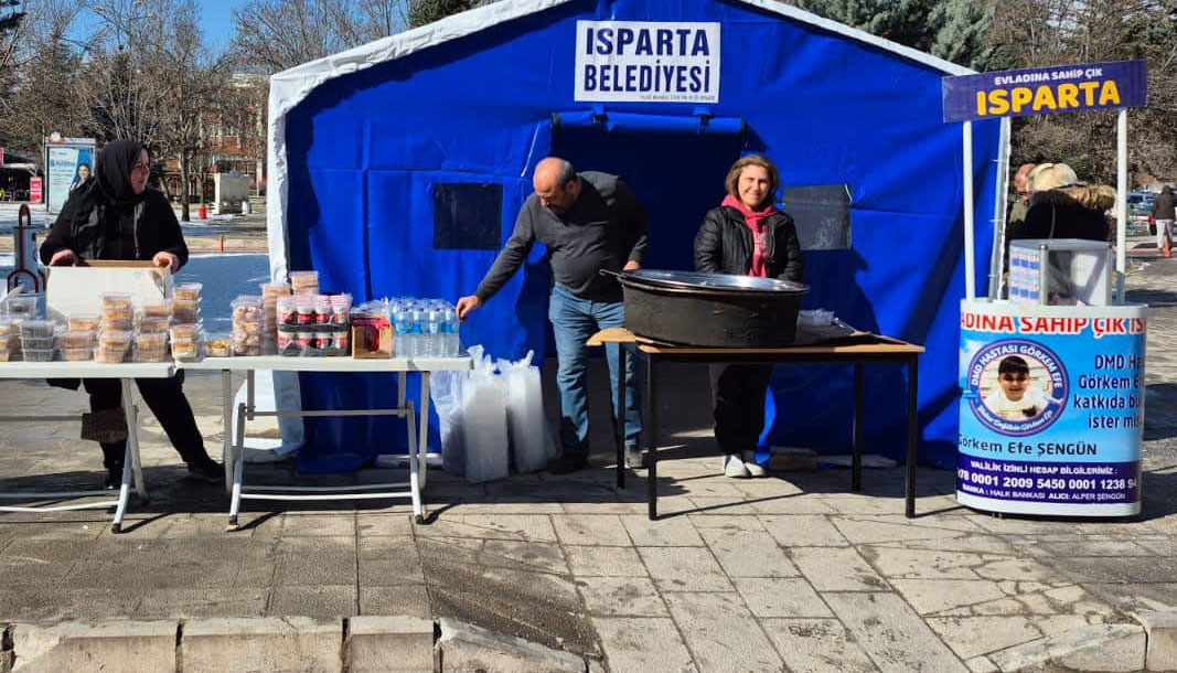 Isparta tek yürek: Görkem Efe için bir destek de SDÜ Hastanesi’nden!