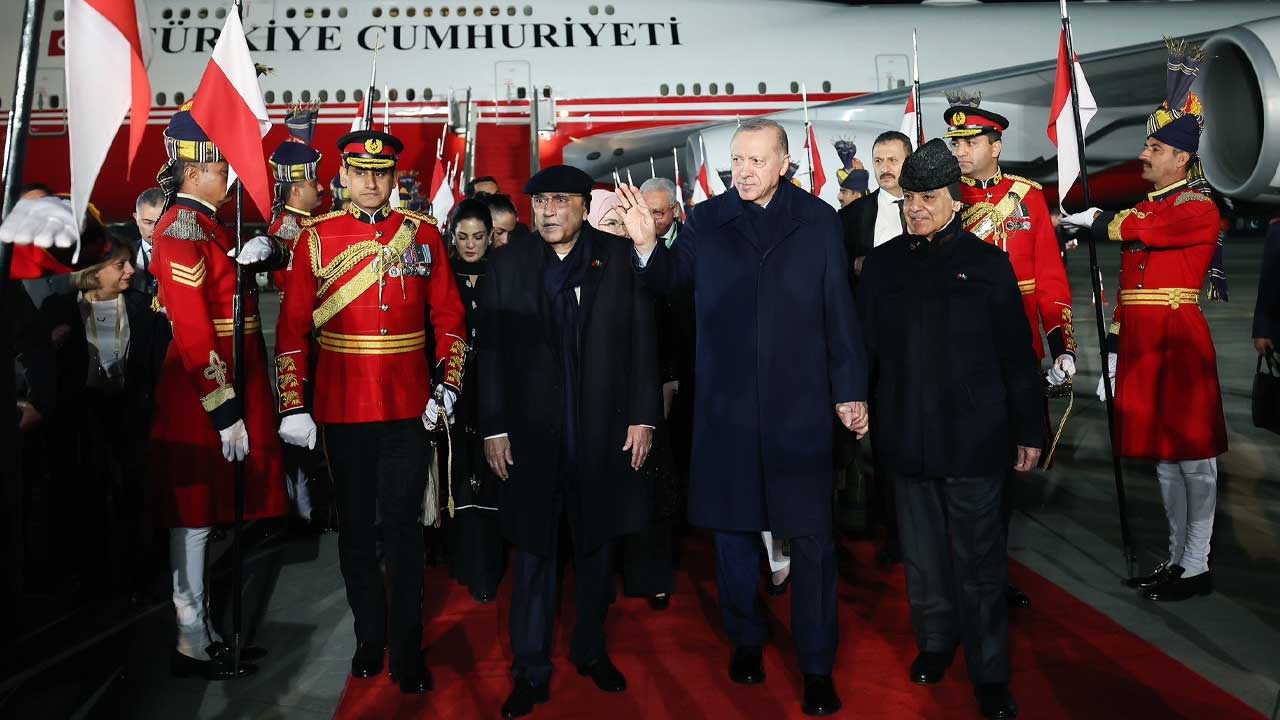 Cumhurbaşkanı Recep Tayyip Erdoğan Pakistan'da