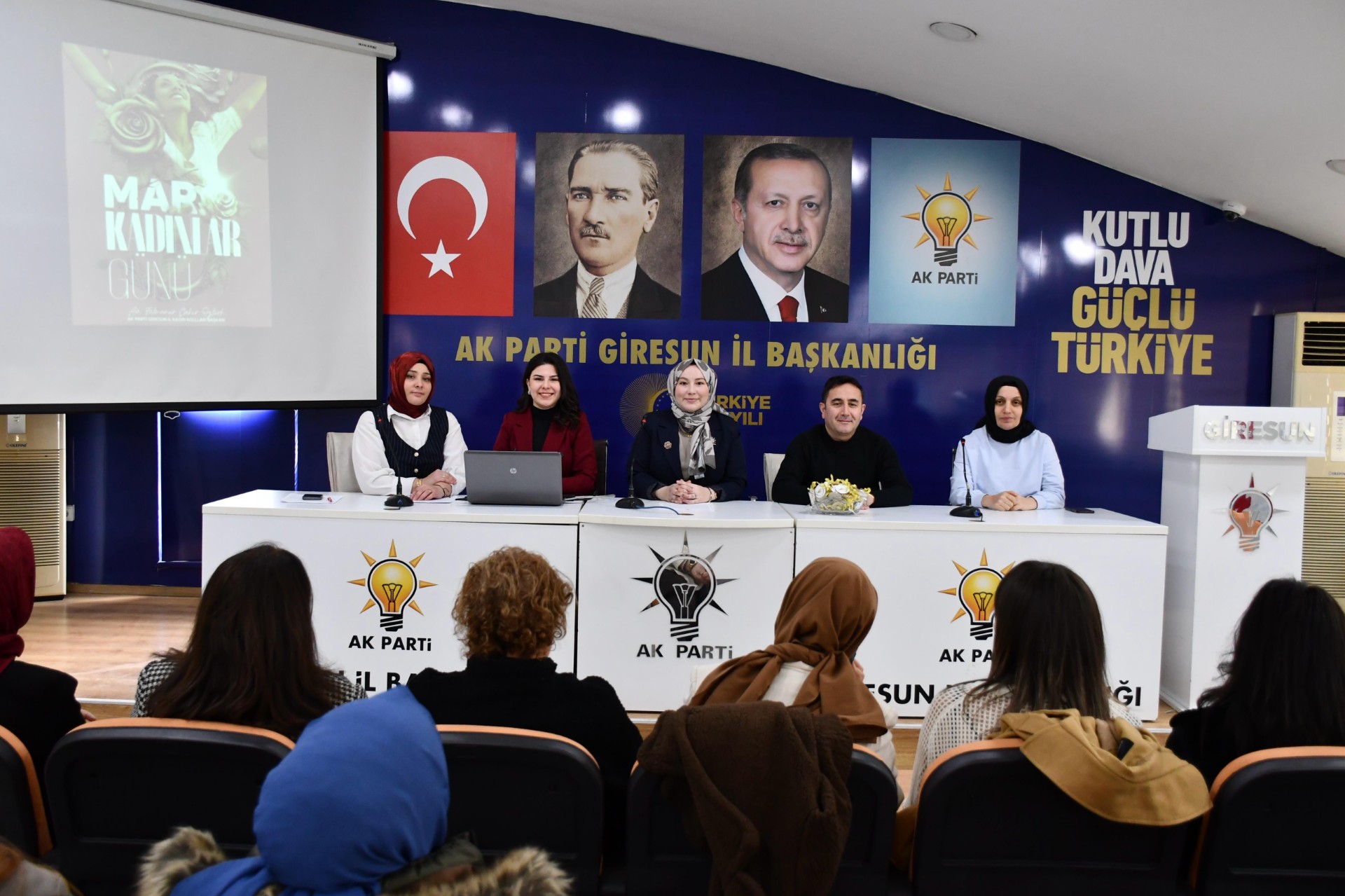 AK Parti Giresun Kadın Kolları'ndan "Güçlü Türkiye" vurgusu