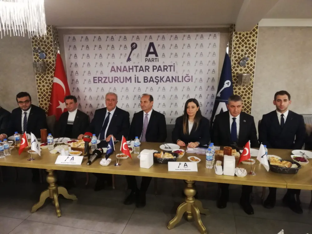 Anahtar Parti Erzurum İl Başkanlığı Yönetim Kurulu tanıtıldı