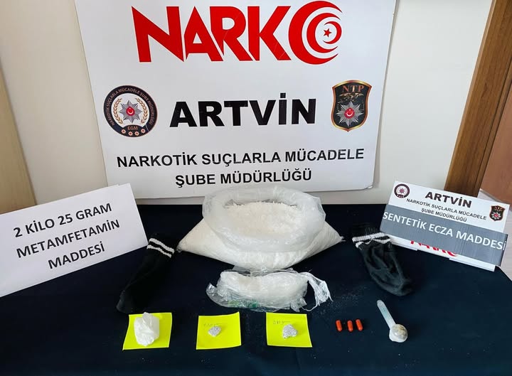 Artvin Emniyet Müdürlüğünden Uyuşturucuya geçit yok