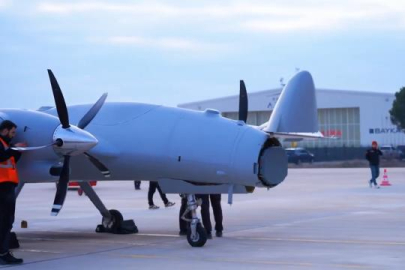 Bayraktar AKINCI TİHA, ASELSAN MURAD AESA radarı ile ilk uçuşunu gerçekleştirdi