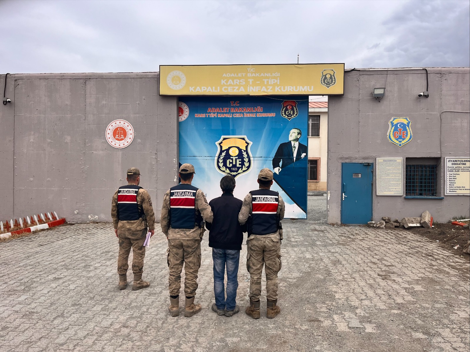 Kars'ta kesinleşmiş hapis cezası bulunan şahıs yakalandı