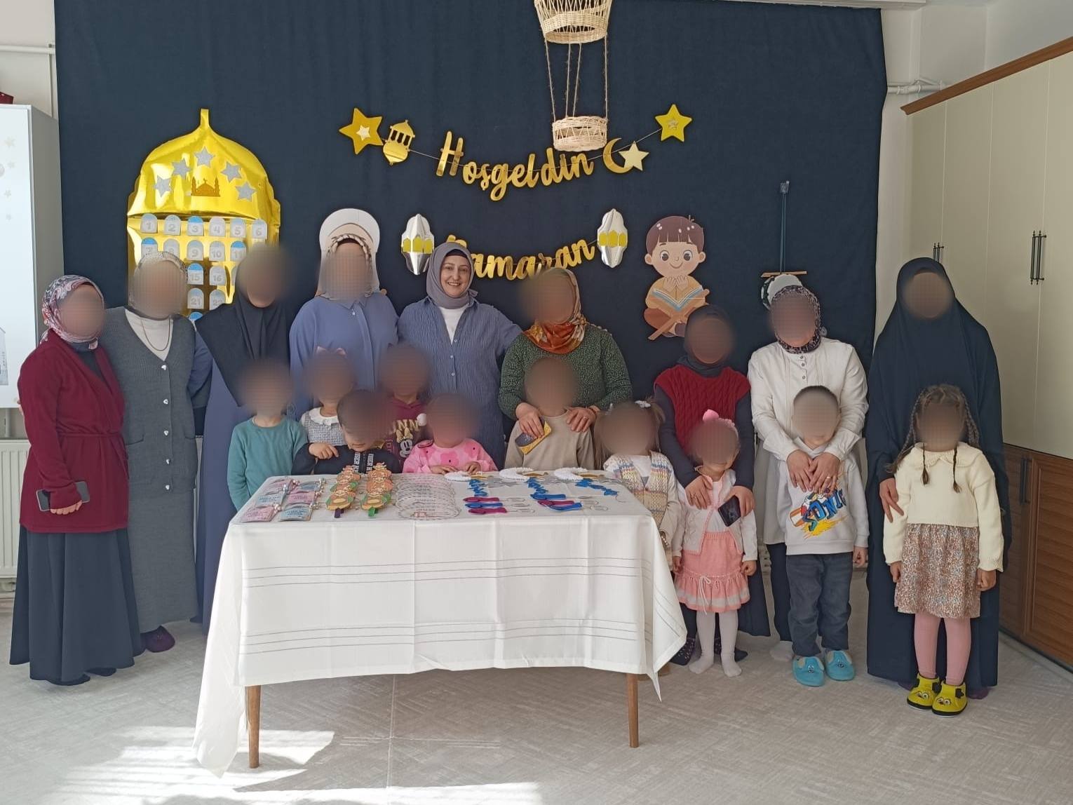 Karslı minikler ve özel öğrenciler Ramazan'a 'Hoşgeldin' dedi