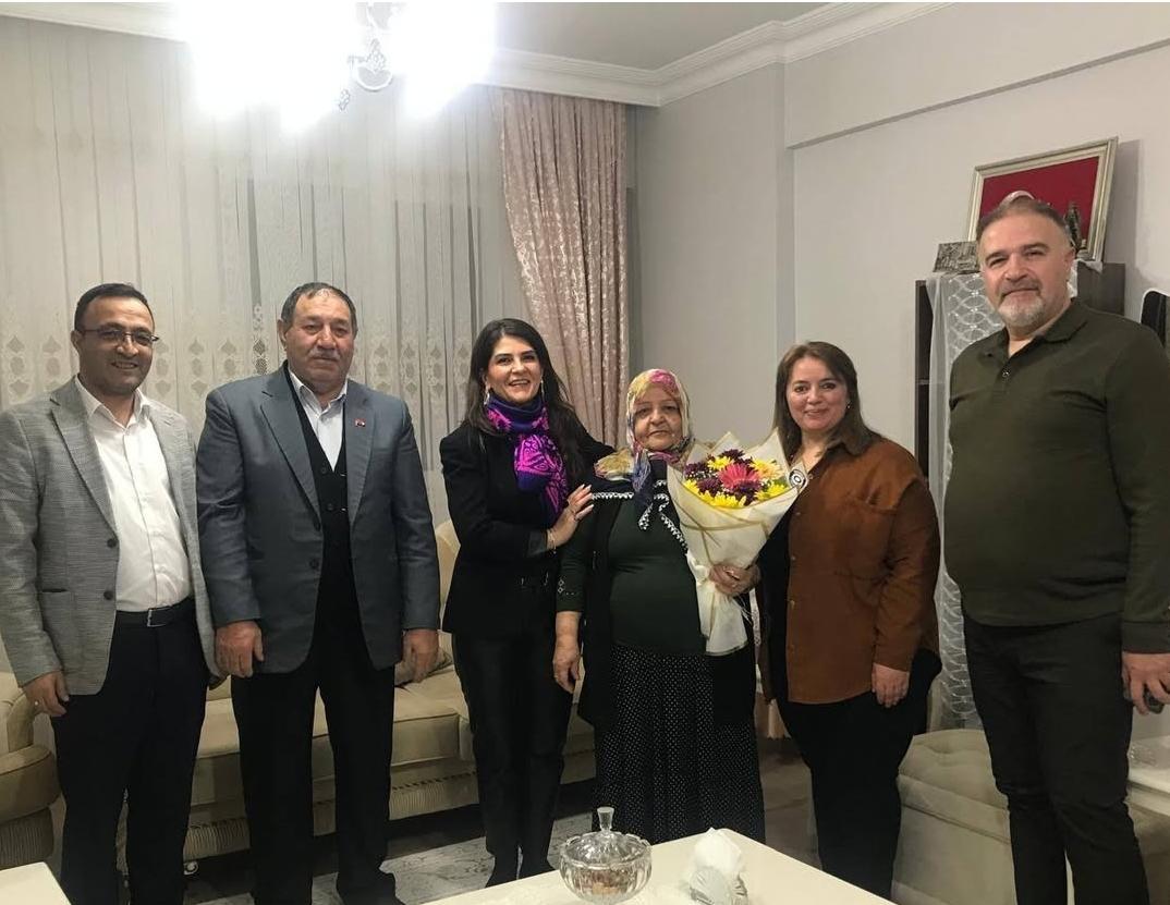 Kars Kent Konseyi Kadın Meclisi Başkanı Başak Çantay'dan anlamlı ziyaret