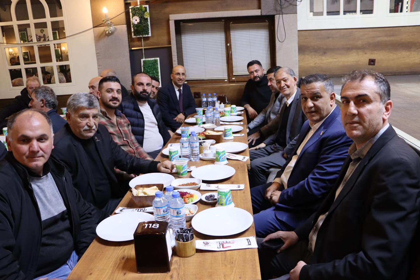 Kars’ta Mobilyacılar ve Marangozlar Esnaf Odası’ndan iftar yemeği