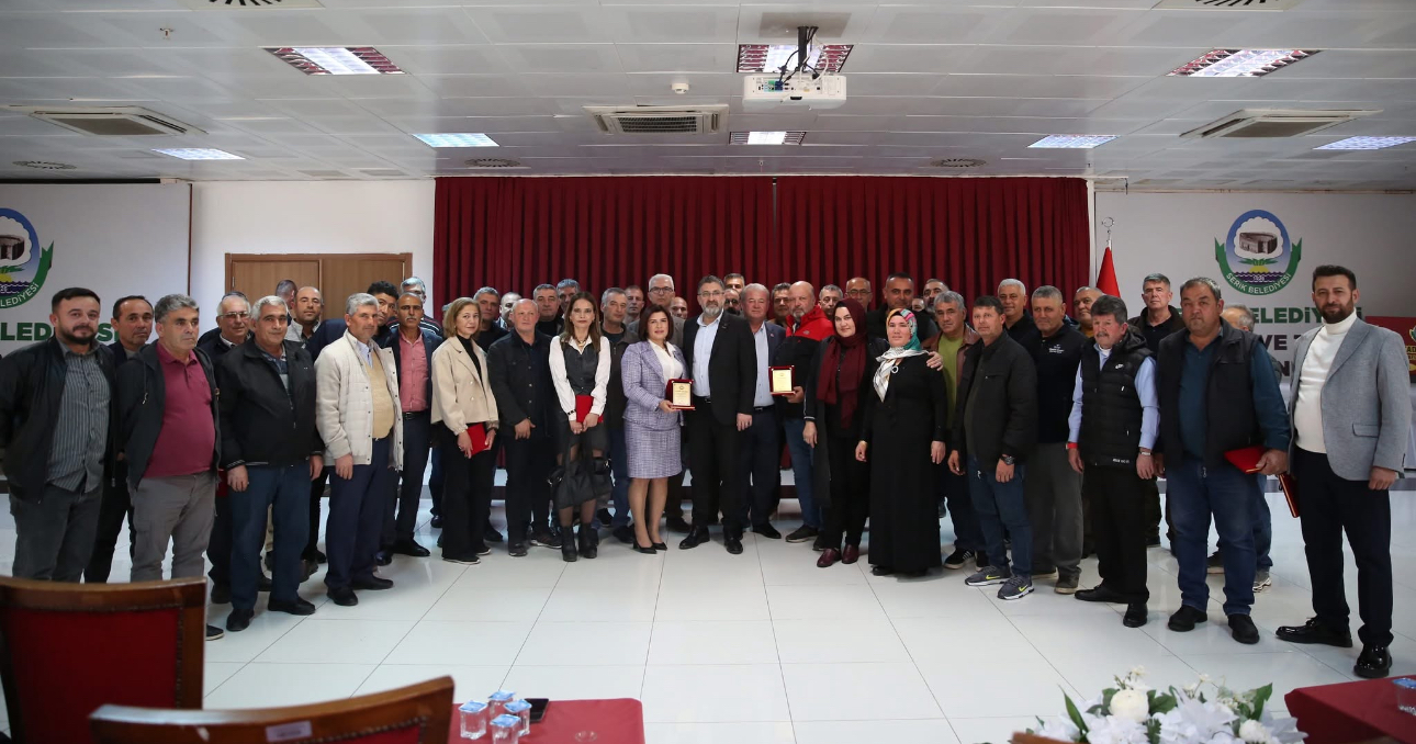 Serik Belediyesi’nde emekli personele vefa yemeği