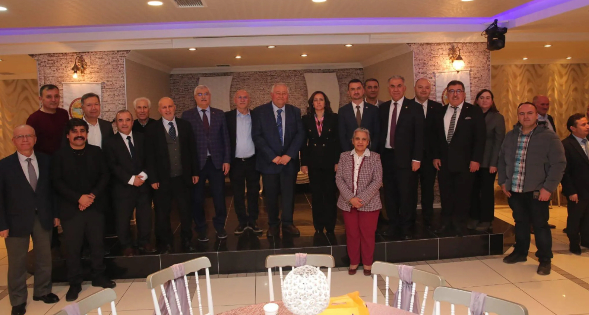 Ankara'daki Burdurlular iftarda buluştu