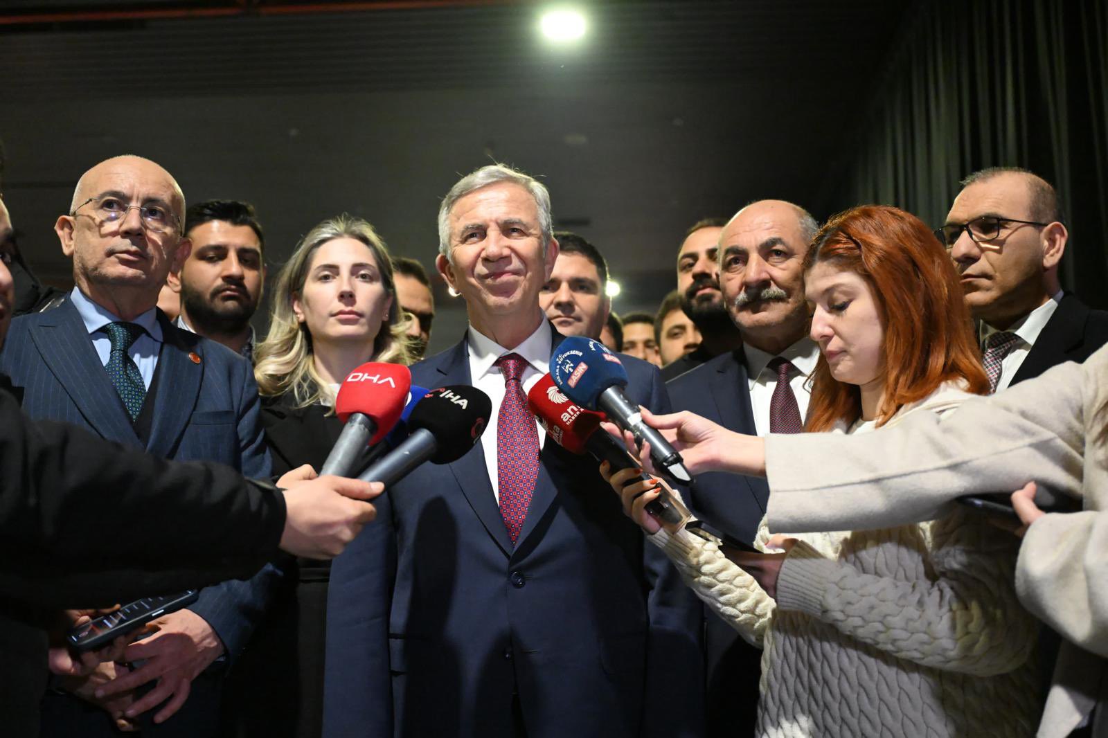Mansur Yavaş'tan İmralı değerlendirmesi: Silahın bırakılması için hukuki bazı düzenlemelerin yapılması şartı koşulmuş