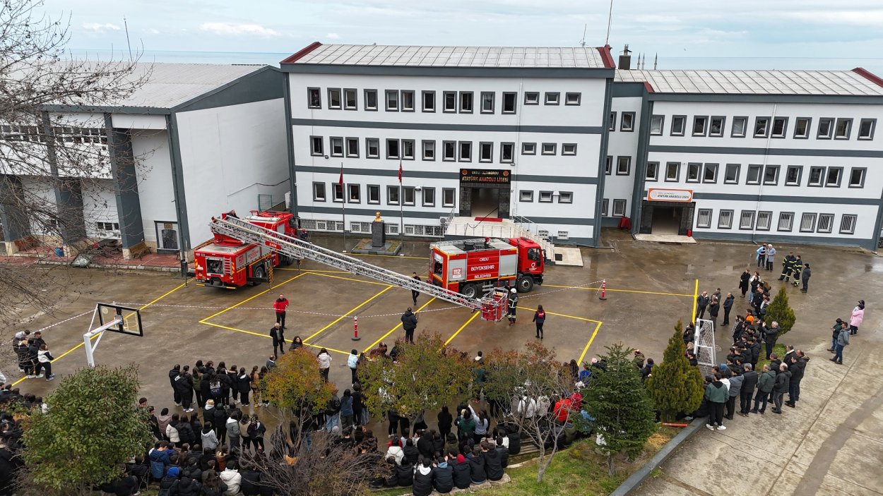 Ordu İtfaiye’den gerçeği aratmayan tatbikat
