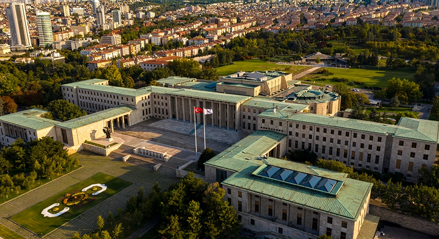 TBMM'de bu hafta: Emeklilere bayram ikramiyeleri ilk gündem