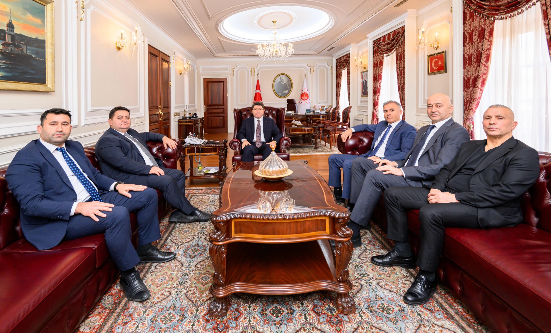 GMİS yönetiminden Bakan Tunç'a ziyaret