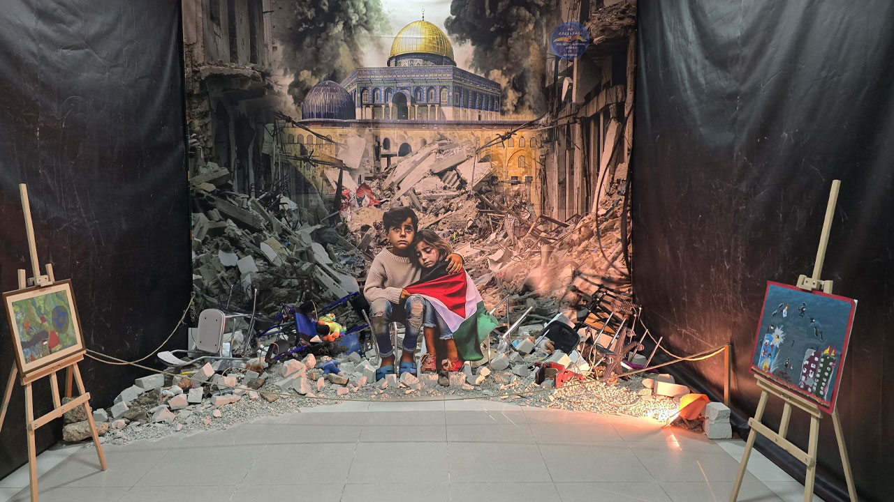 Gökkuşağı Özel Eğitim Okulları’ndan anlamlı Gazze sergisi: "Gazze çocuk mezarlığı olmasın"