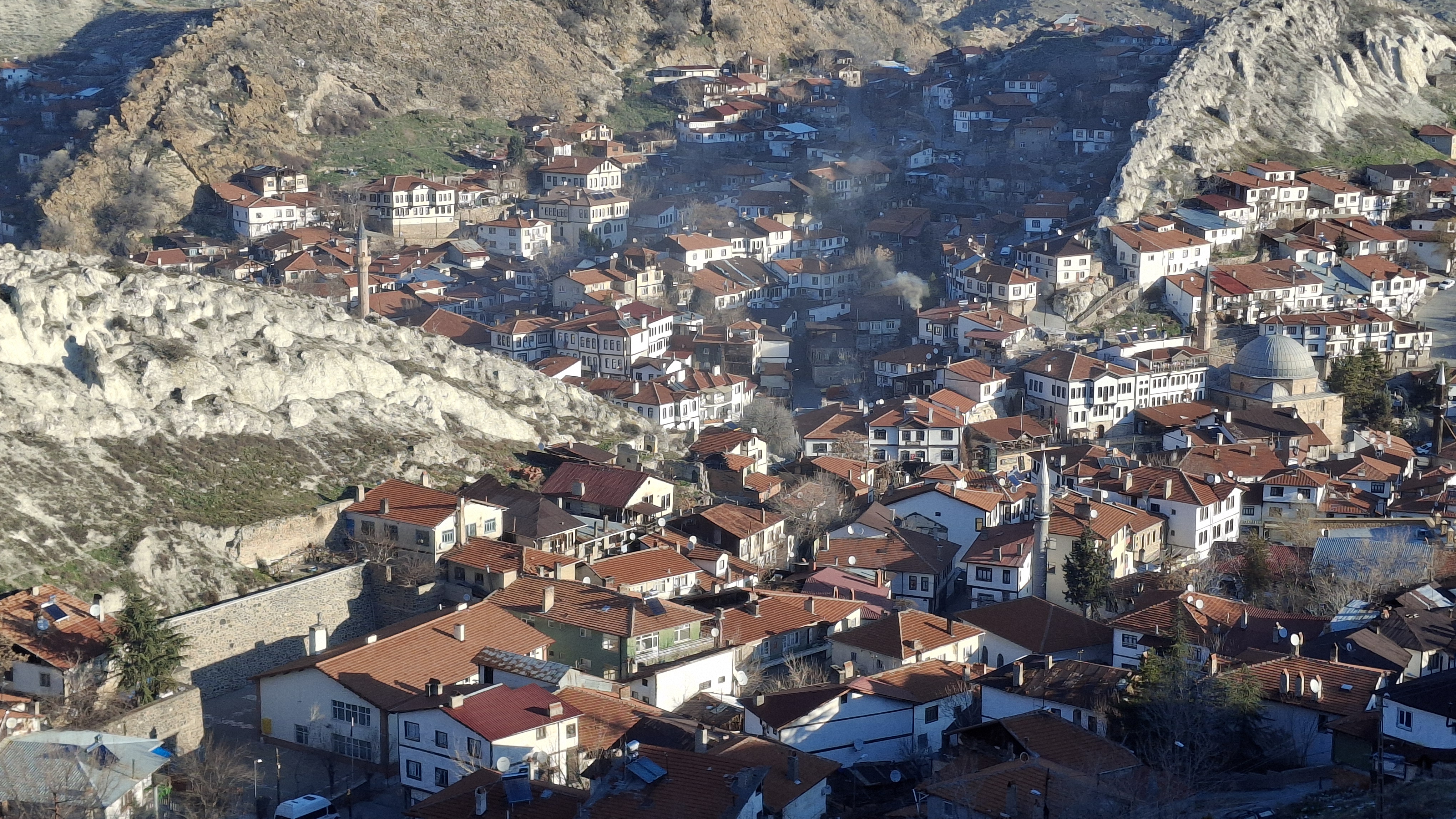 Beypazarı’nı ziyaret eden yerli ve yabancı turistler: Beypazarı’nda turizm haftası sönük geçiyor