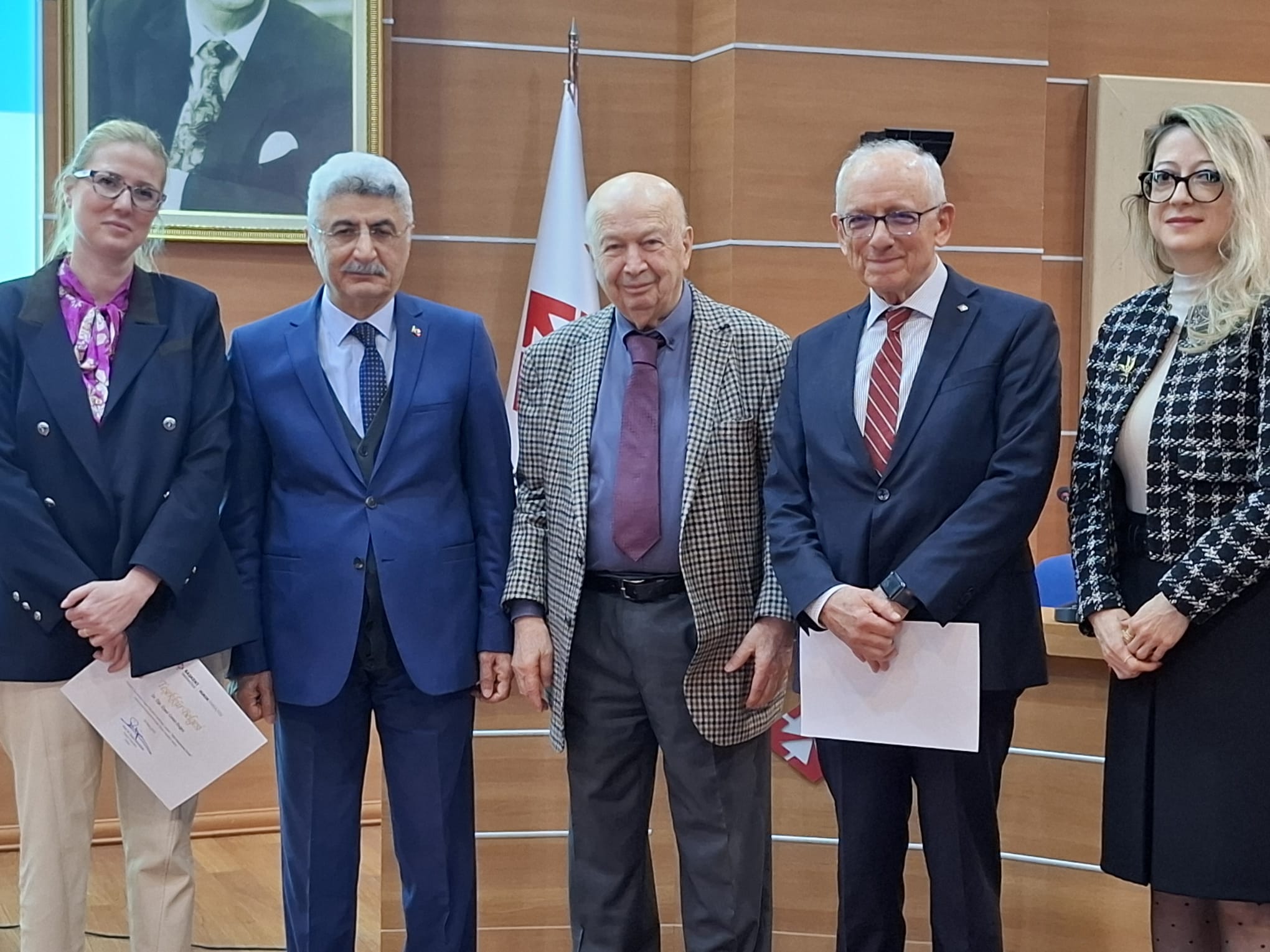 Çocuk susar, hukuk konuşur: Başkent’ten vicdana dokunan sempozyum