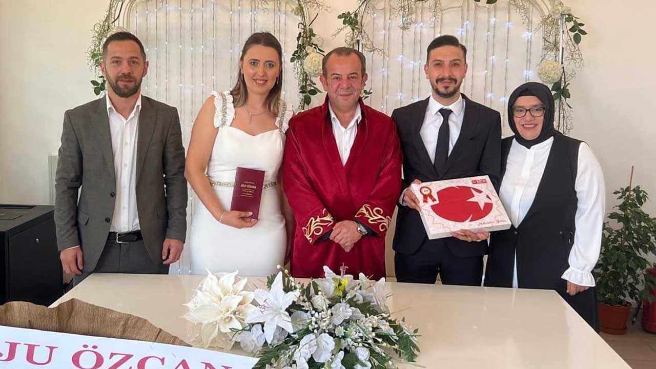 Polis Günü'nde  polis çiftin nikahını Başkan Tanju Özcan kıydı